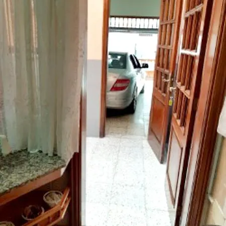 Hébergement de vacances 4 Bedrooms House With Sea View Furnished Terrace And Wifi At 7 Km Away From The